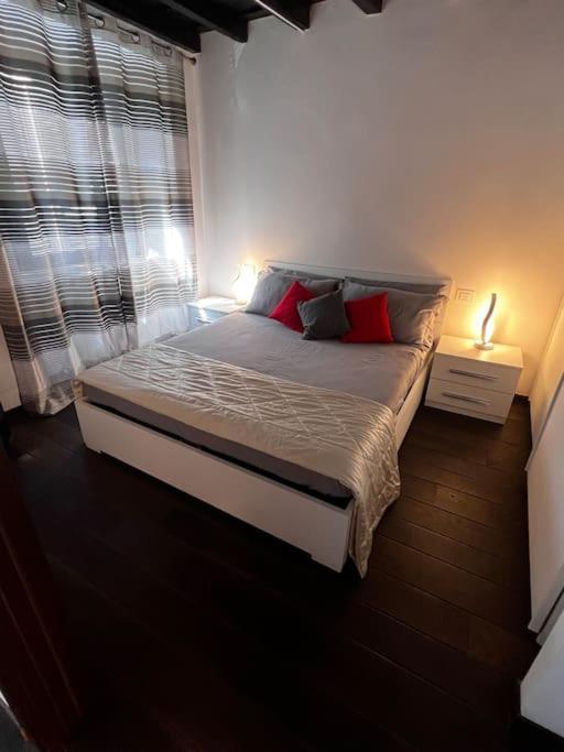Lu.Ni. Guesthouse Roma Экстерьер фото